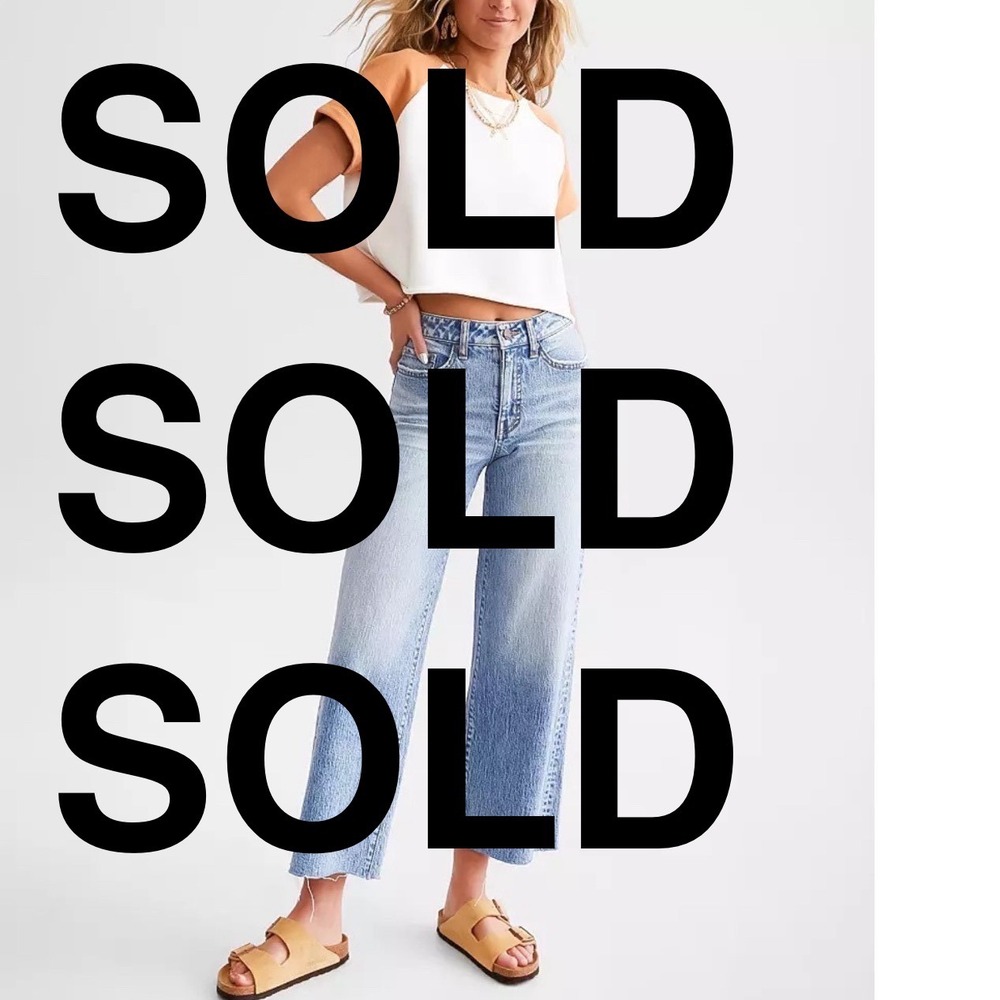 BKE Billie High Rise Cropped Wide Leg Distressed Jeans Light Wash Size 26 x 27